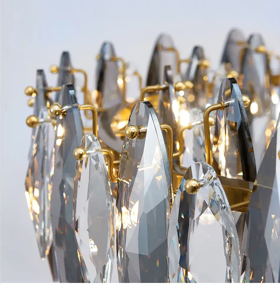 Luxuriöser runder Kristall-Kronleuchter mit hängender Welle für den Wohnbereich