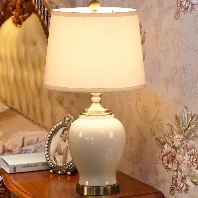 Beige Ceramic Table Lamp with Gold Edge - Lighting > & Floor Lamps